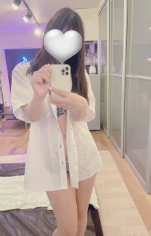 優木 はるな