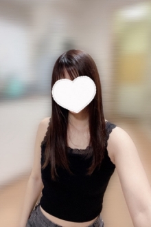 優木 はるな